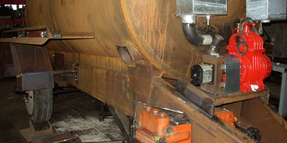 Doorspuittank